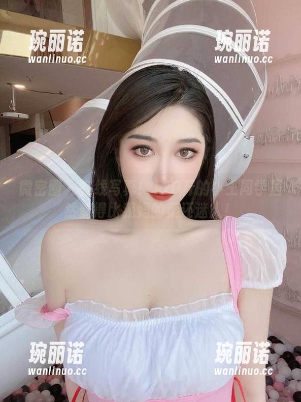 微密圈 - 在线写真！120斤的小王同学居然变得比我妈的菜还迷人！