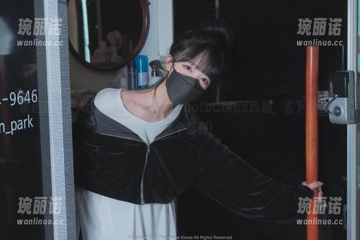 谁还在等？Aram(아람)的写真PhotoChips珍恩，省下什么都别省这个福利！