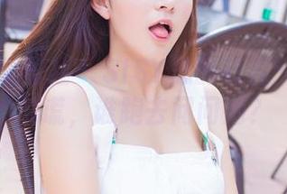 IMiss爱蜜社 – SISY思的短裤：原图不说谎，谁跑去问问她？