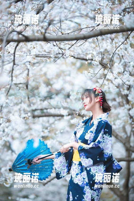 在线抢鲜看：Luisa_零纱的黑枪呆图集，慎点，太迷了