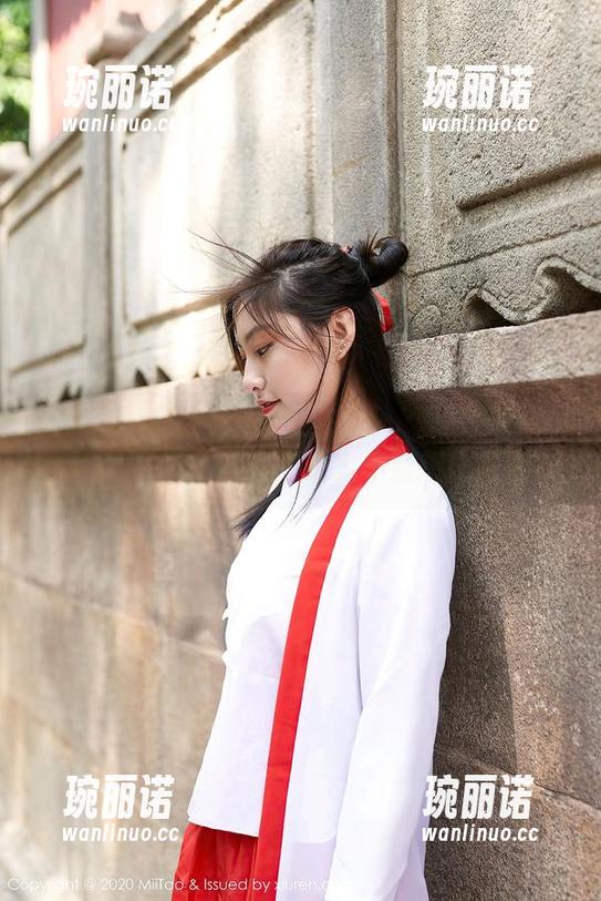 MiiTao蜜桃社 - 女王来了：爱丽莎Lisa最新作品曝光，让人不禁想捂脸