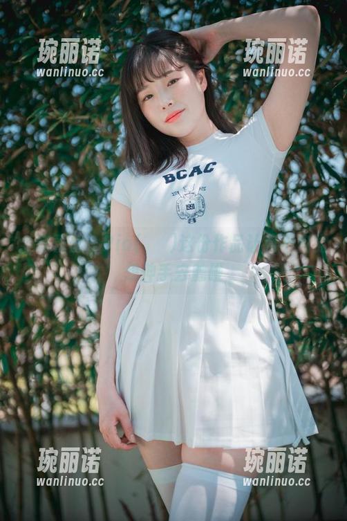 全套蕾丝，Pia(피아)这份作品让我不自觉想伸手去触碰