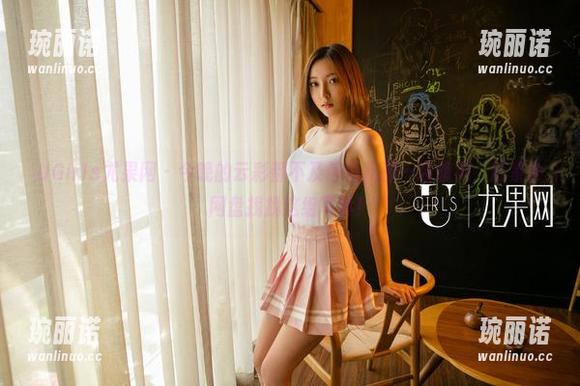 UGirls尤果网 - 今晚的云彩都不及信悦儿那一袭旗袍，赶紧去网盘找找这组写真！