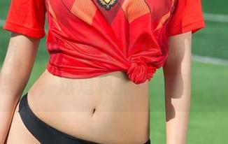 UGirls尤果网 – 这组张栩菲私房图，清纯的不可思议，难道真有不食烟火的天仙？