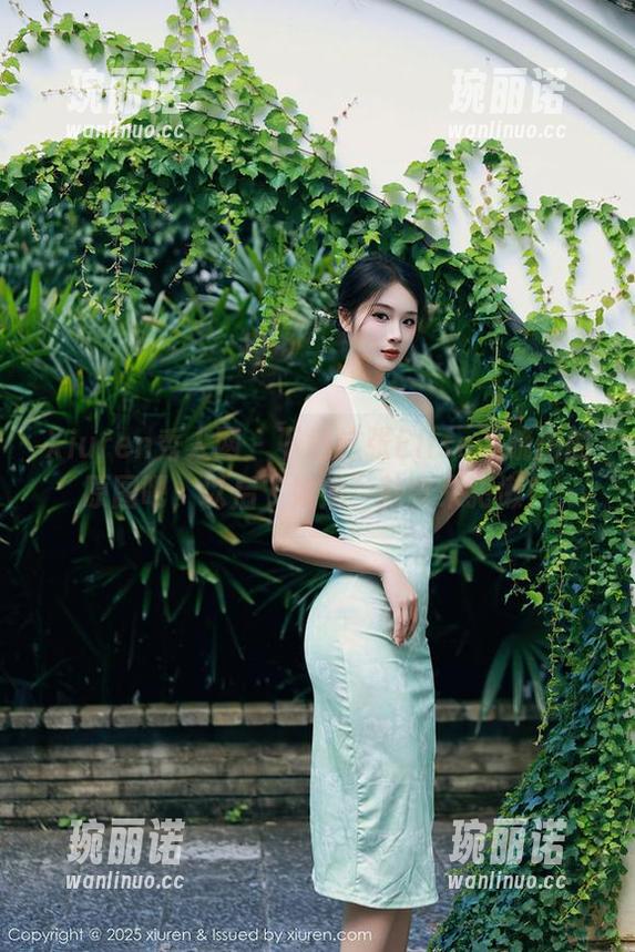 Xiuren秀人网 - 下载这张Elise谭晓彤的原图吧，以后“姐姐”就拿来犯懒！
