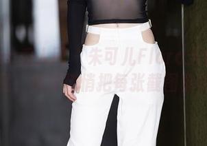 Xiuren秀人网 – 朱可儿Flora天使在线作品，真想悄悄把每张截图留着。