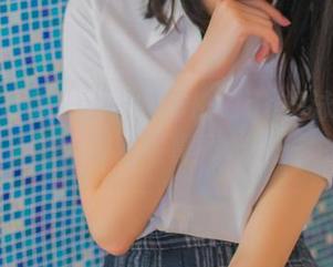 Xiuren秀人网 – 阿乖Kiddo把泳衣穿出了新花样，福利写真竟然这样也行？
