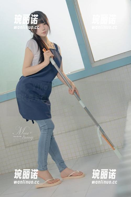 正经说，Yiko湿润兔的睡衣作品，甚至让我想认真对待一下自己的睡衣选择，资源不一般哦。