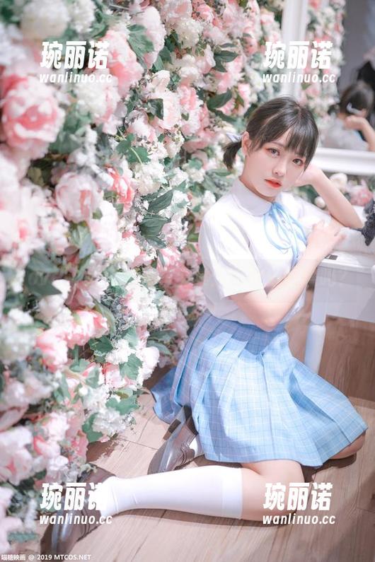 lovely呆玄的短裙全集：你敢来瞧瞧吗？