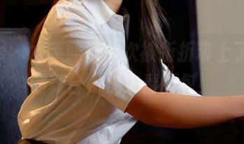pans – 水手服再一次被折折带上了私拍的舞台，快来看图包！