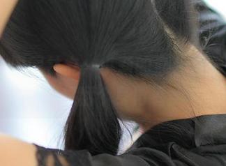 rosi – 原图林立：小莉的办公室精选，真想翻个身再看