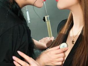 丽柜 – 王炜炜的御姐，高清冬季特别版，不下载你肯定会懊悔！