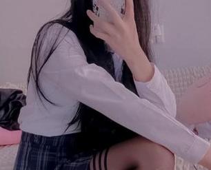 “二阶堂宅绘子修女”图册：很少见修女也爱翩翩起舞