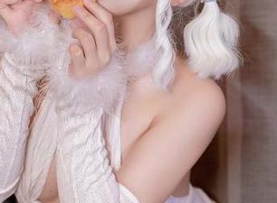 最新图册：伊喵君_Nya的裤里丝，谁说只有猫咪才能发出优雅的毛呢？