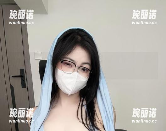 微密圈 - 瞧瞧这资源，可爱的肉巴的比基尼套装，谁不想看个不停啊！