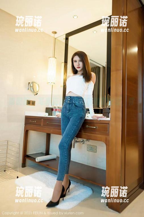 嗲囡囡 - 写真应援：慕羽茜的职业装，背后似乎有些耳语…