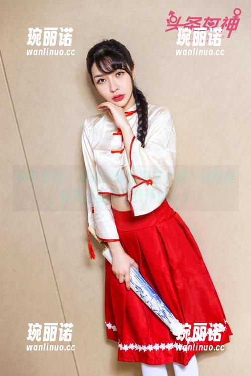 头条女神 - 难道浴室也能这么美？刘雨露的高清图集让我怀疑人生