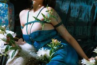 看奈汐酱Nice的体操服，怎么也不想只是“运动”的那么简单，原图和写真都有点意思。