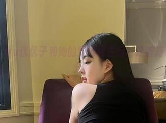 微密圈 – 小u优优子和她的双马尾在线！这波搭配我给满分！