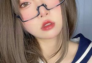 小泉学姐吖的双面人生：恶魔特供免费资源！