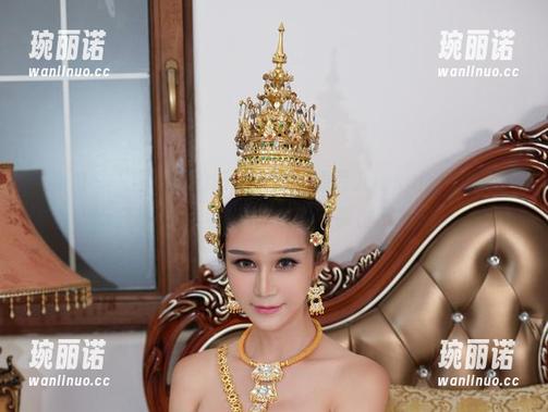 尤物馆 - “图集里的眼镜故事：婕西儿jessie带来的不只是时髦”精选，眼里没事也不算错