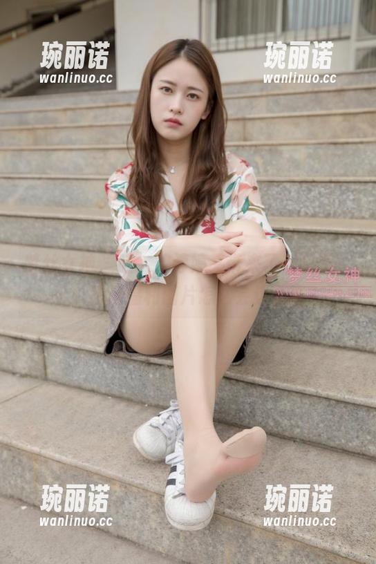 梦丝女神 - 哇，魏婷婷又带来了新制服，可以猜这福利图片怎么会这么爽？