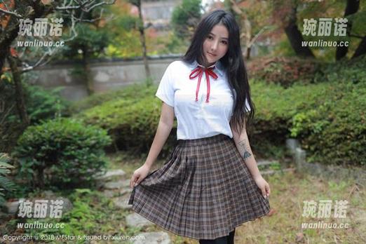 模范学院-糯美子Mini 模范学院 - 这图包里的和服,真让人想问糯美子Mini:你衣柜里到底藏了几件?