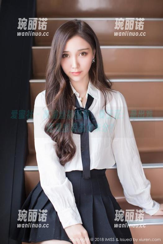 爱蜜社 - 高清丝袜图包，夏正正：是出戏还是出姿态你来分？