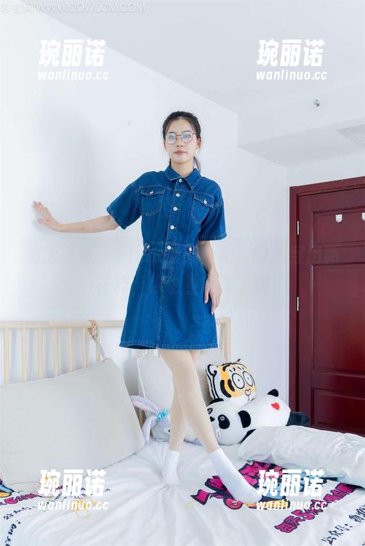 物恋传媒-elise 物恋传媒 - Elise套图合集,制服穿出新花样,你也看傻眼了吧