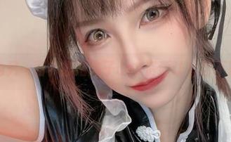校服的另一面？狐洛洛子cos资源让你目不暇接！