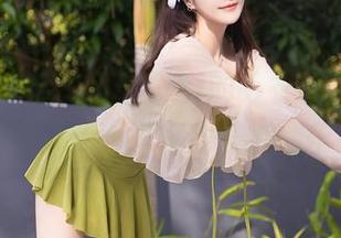 秀人网 – 走，去小Kiki的毛衣原图图集里找新段子，乐得我差点翻车！