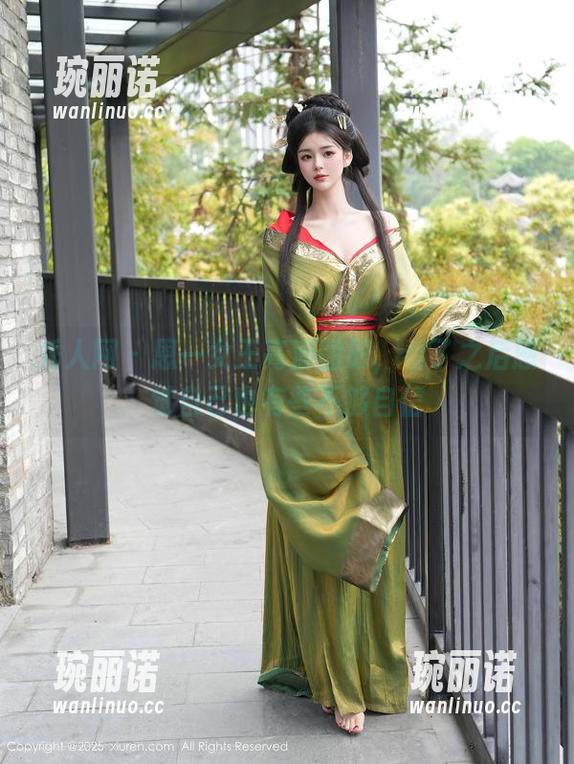 秀人网 - 恩一女王高清图册，看了之后感觉自己也有些不够自信