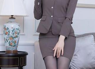 秀人网 – 在这校服中，果果Nikki展现出的高清画面让我想起了毕业的忧伤！
