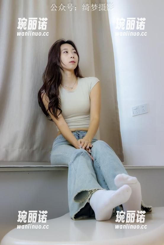 绮梦摄影-章章 绮梦摄影 - 深入章章的夏日图集,简单的ाऱ场景却让我咂舌,真正的夏日气息就是这种炸裂的放松吧?
