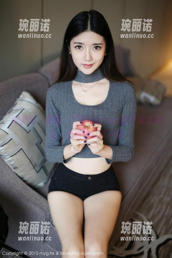美媛馆 - 最新：王馨瑶yanni的死库水神态，用眼神说尽一切