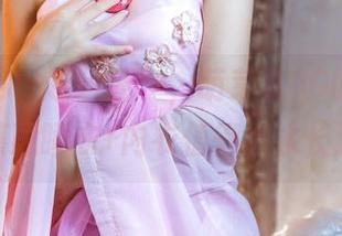 江湖人称‘色玩意’，萌芽儿o0的高清图包，加藤惠睡衣+内衣值得细水长流地看！