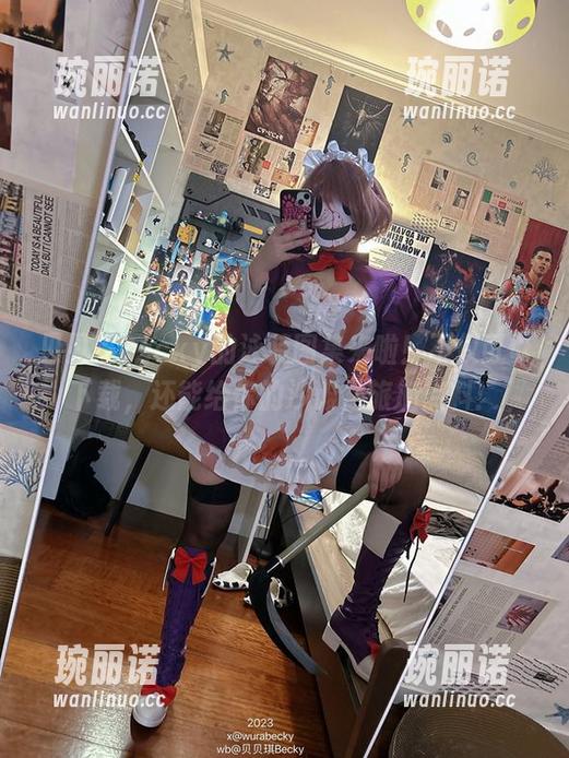 贝贝琪Becky的泳装图集来啦！不仅可以下载，还能给你的沙滩之旅加点料！