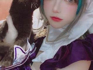 网袜写真，起起子vvvv教我如何优雅又无畏地踩在风上！