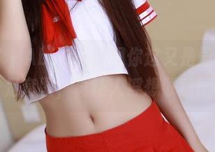 青豆客 – Abby王乔恩你这又是最新的美足套图，真让人浮想联翩啊