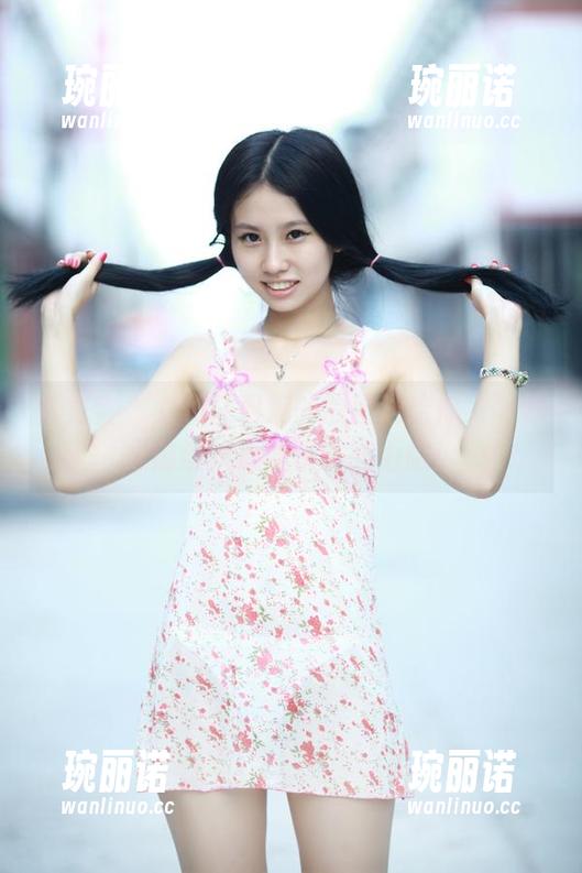青豆客 - 女仆汪佩妮的原图送给你，下载之前确认心脏承受能力哦！