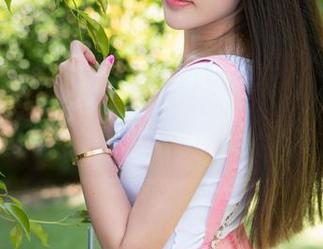 魅妍社 – 小狐狸Kathryn的婚纱图片，私拍生机勃勃像初春的樱花